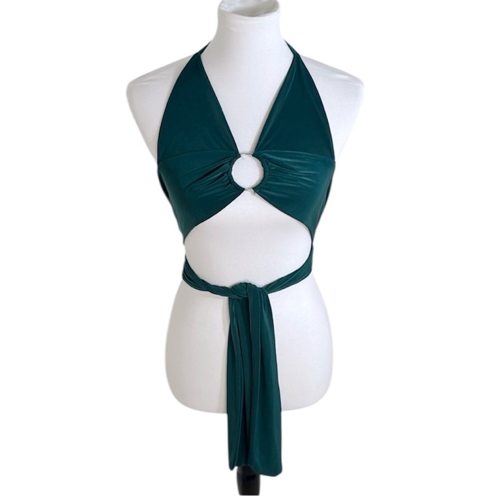 PrettyLittleThing Plunge Ring Detail Bralette